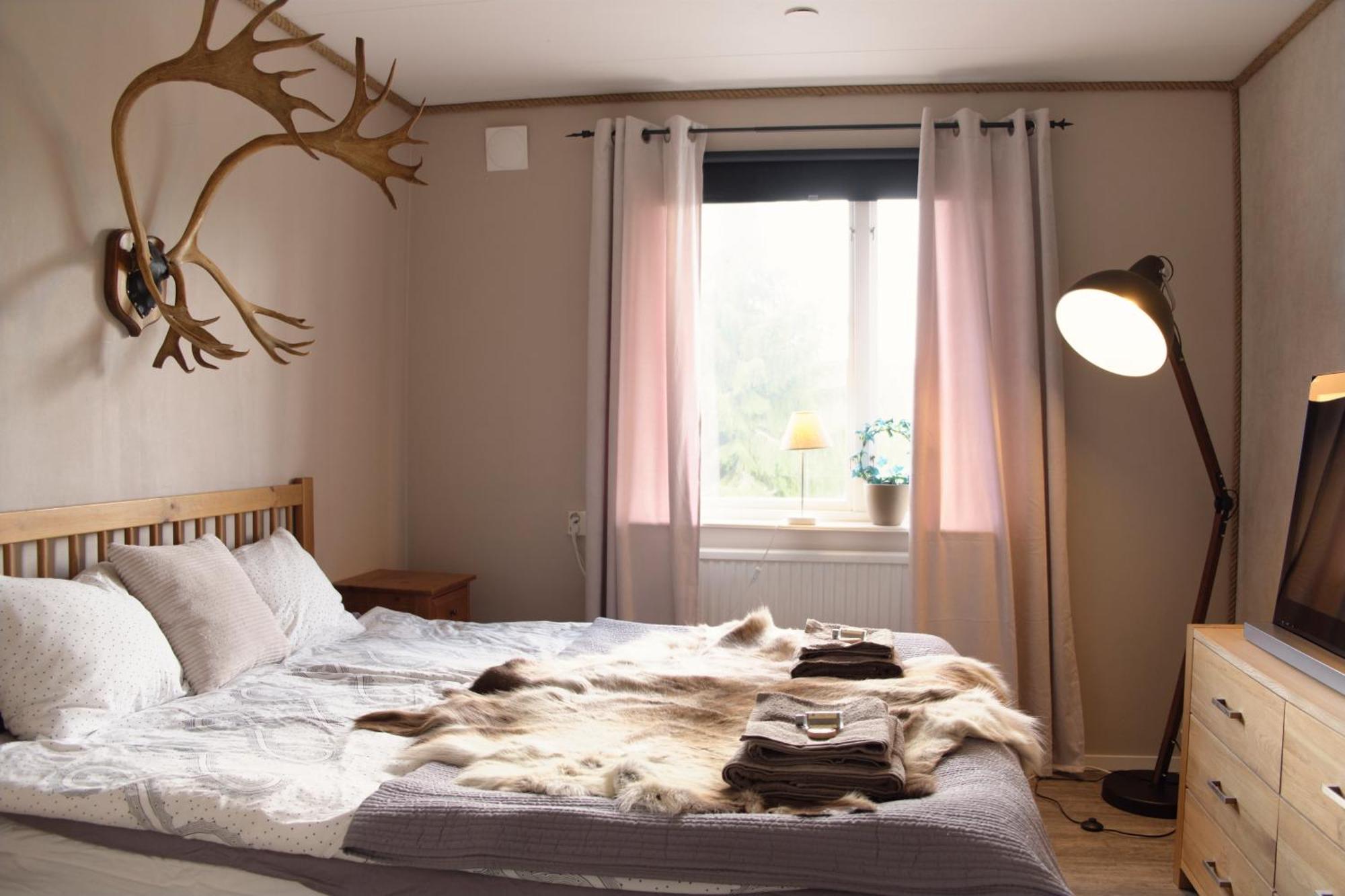 Langforsen Glamping & Lapland Experience Hotel Lapptrask Bagian luar foto